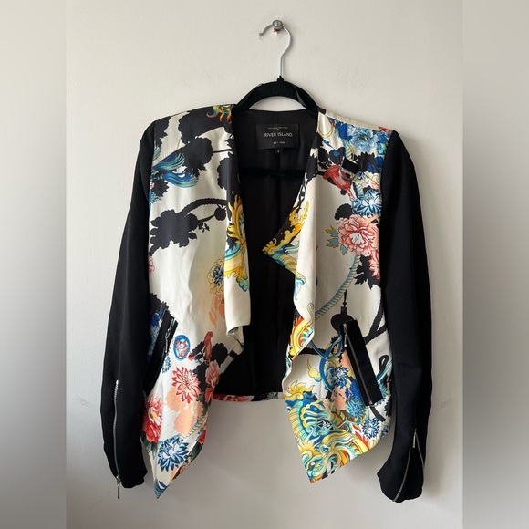 River Island Floral Jacket - Picture 2 of 15